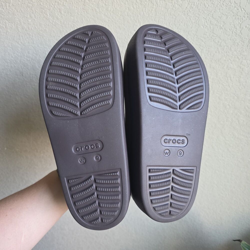 NWOT CROCS Dylan Platform Mule Clog Womens Size 9 Sepia Tan Brown Boston - Picture 3 of 7